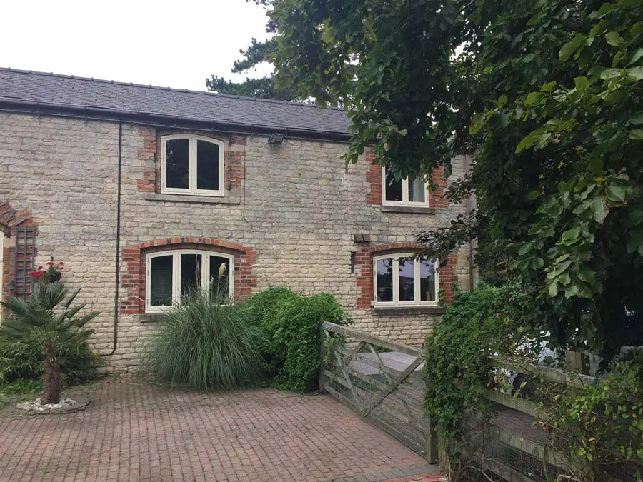 Renovating listed building windows: a comprehensive guide